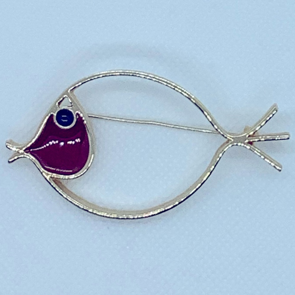 Signed Sarah Coventry Fish Brooch